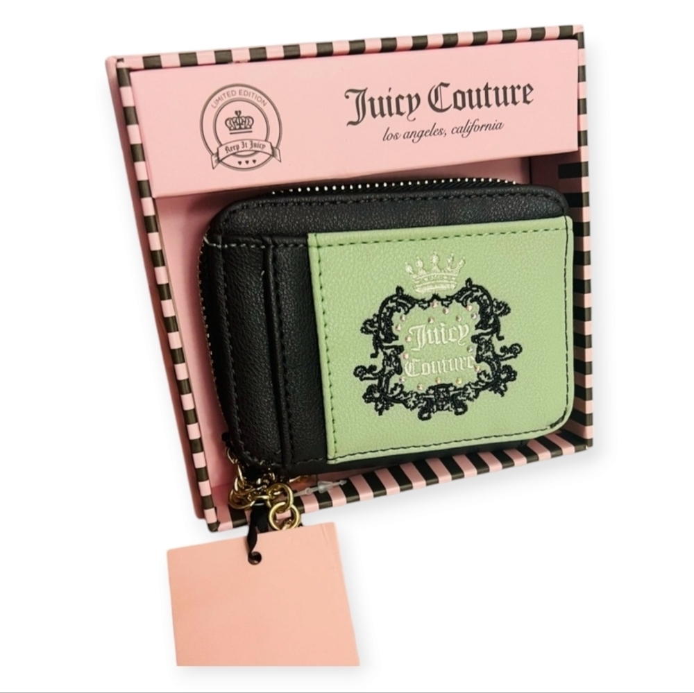 💚▪️Juicy Couture▪️ Heritage Small Square CC Wallet - Sage Green